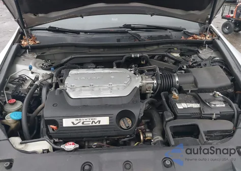 2011 Honda Accord 3.5 Ex-L из США, поврежденный, VIN 1HGCP3F86BA015723